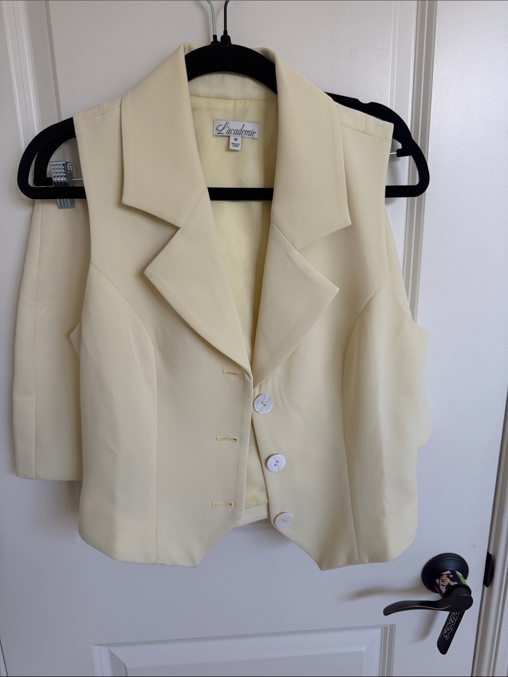 L'Academie Pale Cream(butter yellow) Tailored Vest Blazer